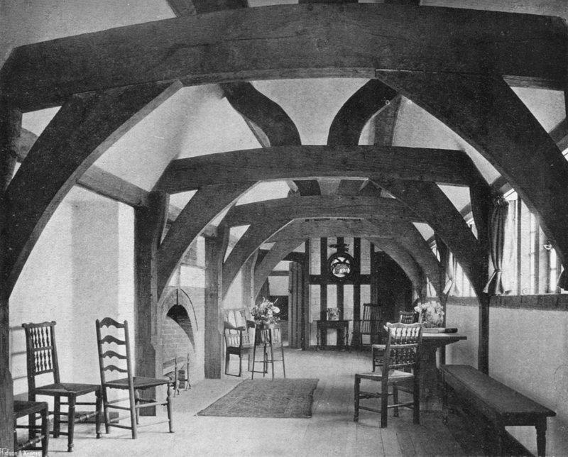 La Galerie - Charles Latham