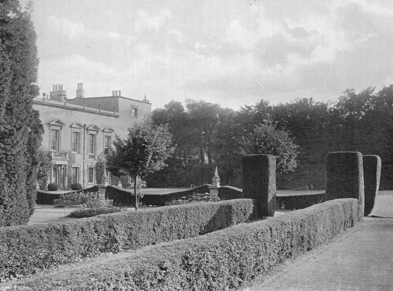 La façade ouest - Charles Latham