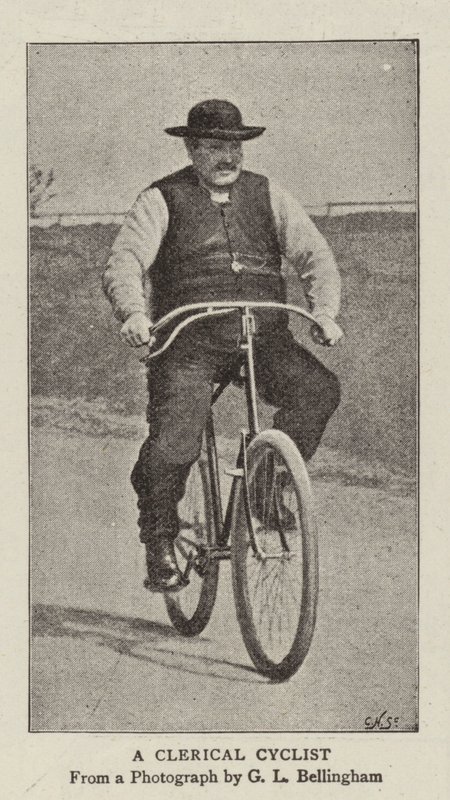 Un cycliste clérical - English Photographer