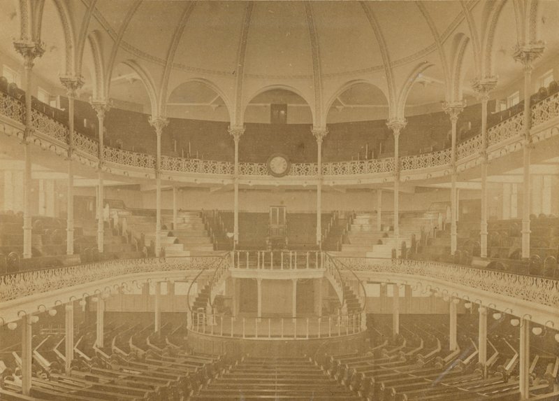 Intérieur du Tabernacle de Spurgeon - English Photographer