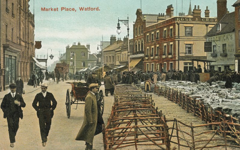 Place du marché, Watford - English Photographer