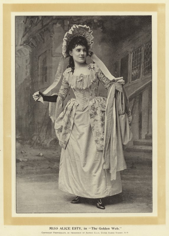 Miss Alice Esty, dans The Golden Web - English Photographer