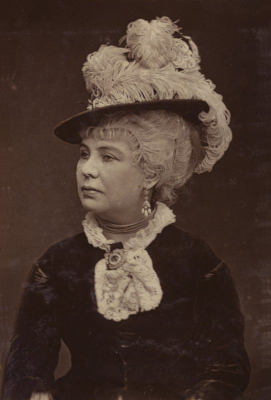 Mme Chales Vinert - English Photographer
