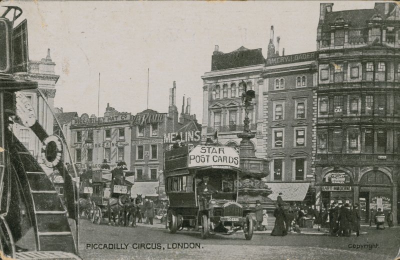 Piccadilly Circus, Londres - English Photographer