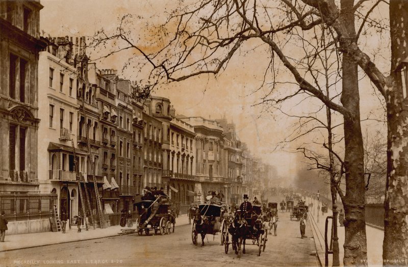 Piccadilly, Londres, vue vers l