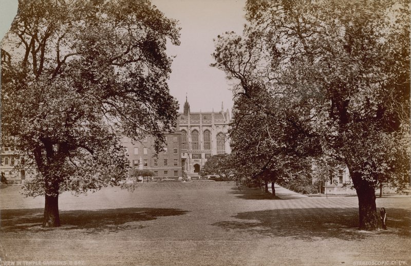 Vue des jardins du Temple - English Photographer