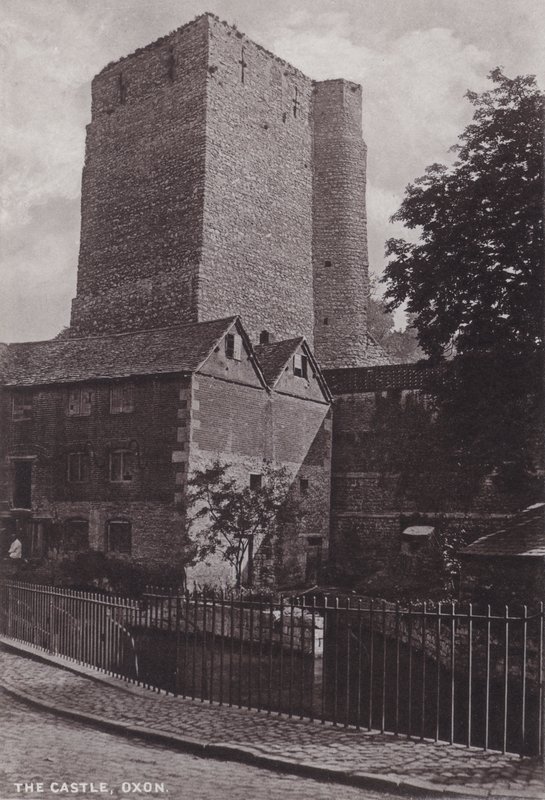 Le château, Oxon - English Photographer