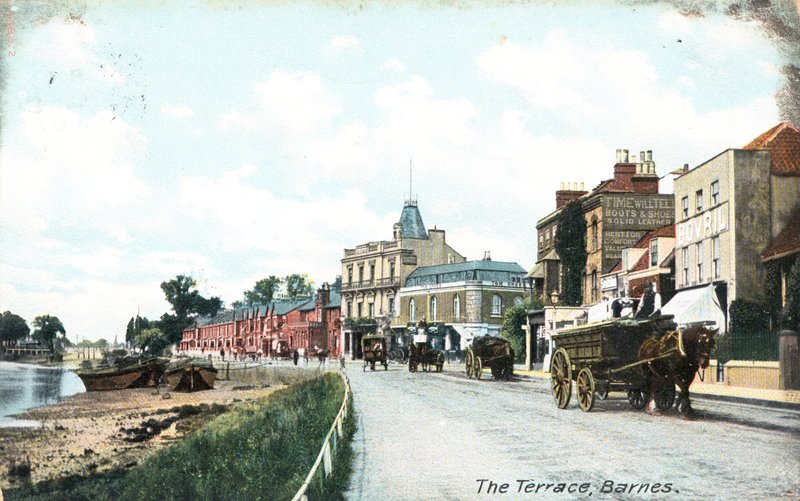 La terrasse à Barnes - English Photographer