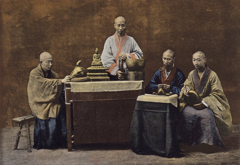 Groupe de bonzes - European Photographer