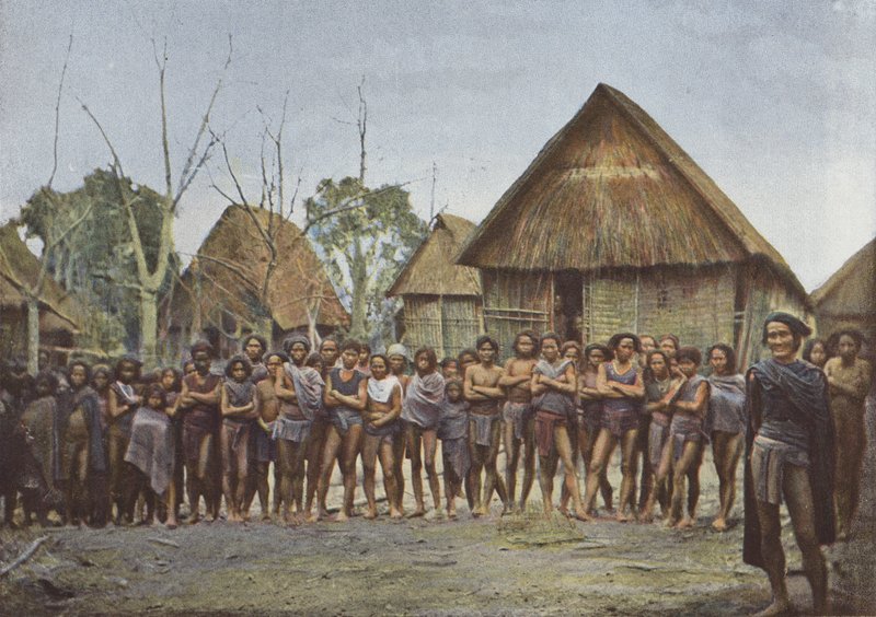 Village Moi et habitants de Kontoai - European Photographer