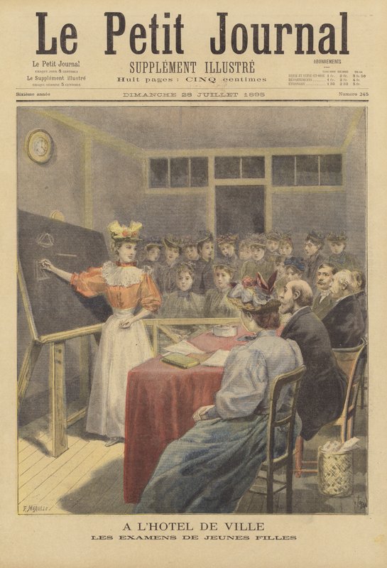 Filles passant des examens à l