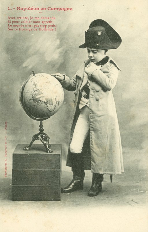 Garçon déguisé en Napoléon - French Photographer