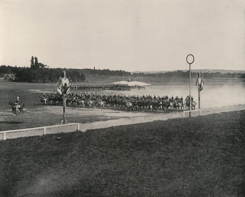 Manœuvre de cavalerie à Longchamp - French Photographer