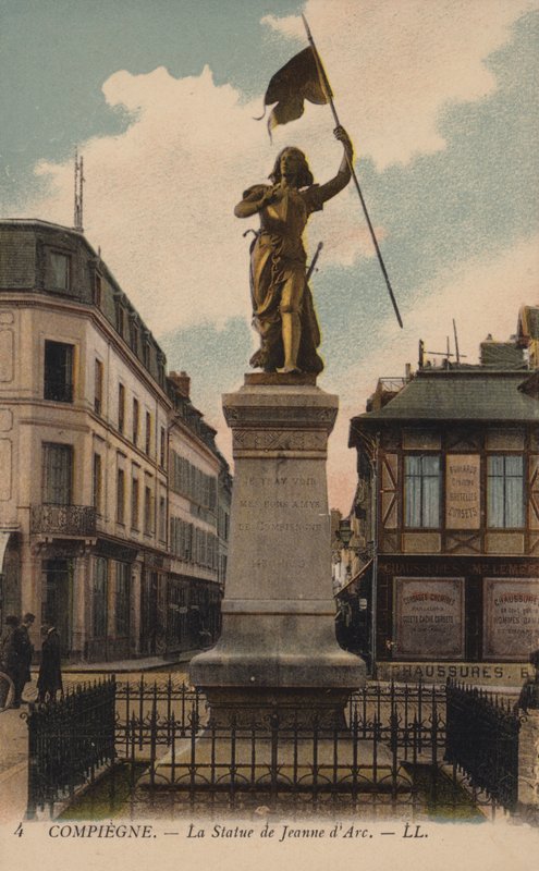Compiègne, La Statue de Jeanne d