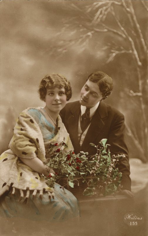 Couple avec du gui et du houx - French Photographer