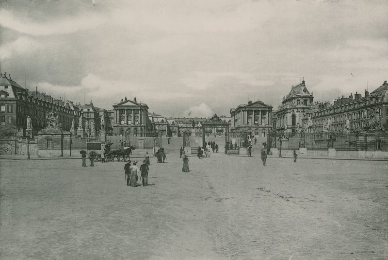 Façade principale (photogravure) - French Photographer
