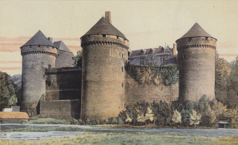 Lassay, Château, Côté de la rivière - French Photographer