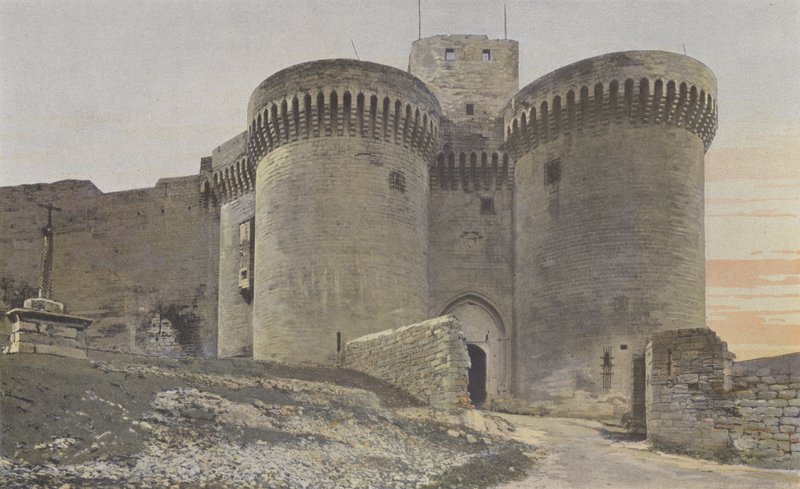 Villeneuve-lès-Avignon, Château (Fort Saint-André), Vue d