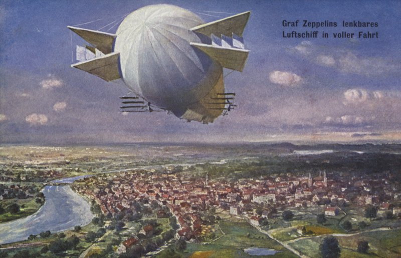 Dirigeable de Graf Ferdinand von Zeppelin en vol - German School