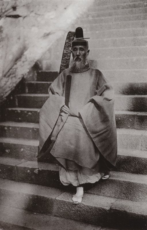 Un prêtre shinto - Herbert Ponting