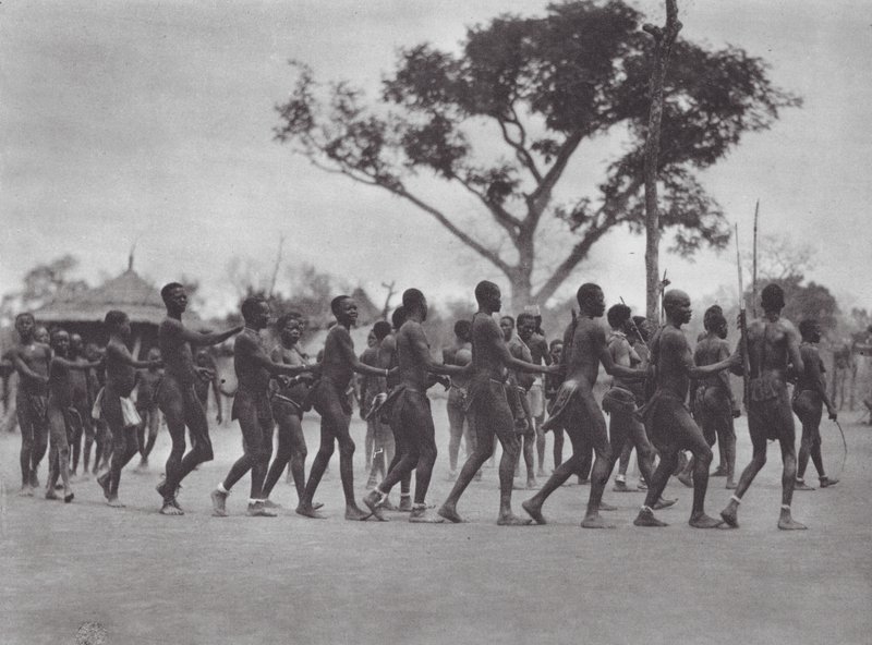 Afrique : Danse Moru - Hugo Adolf Bernatzik