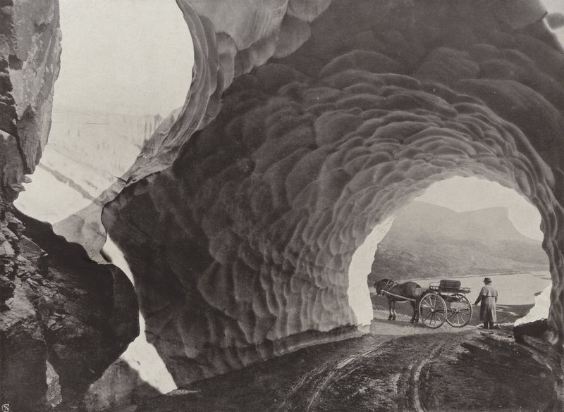 Tunnel à travers la neige, col de Hauklid - Norwegian Photographer