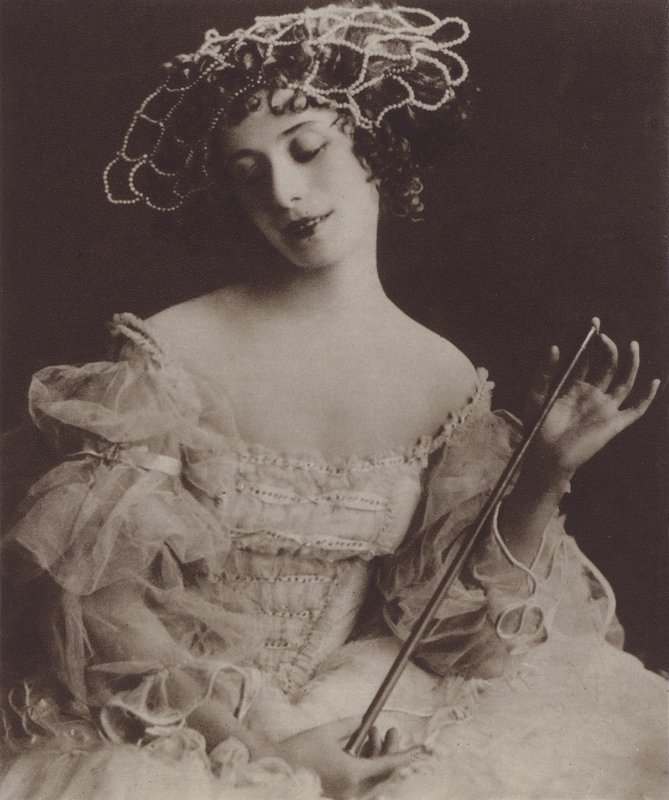 Pavlova dans "Fairy Doll" - Saul Bransburg